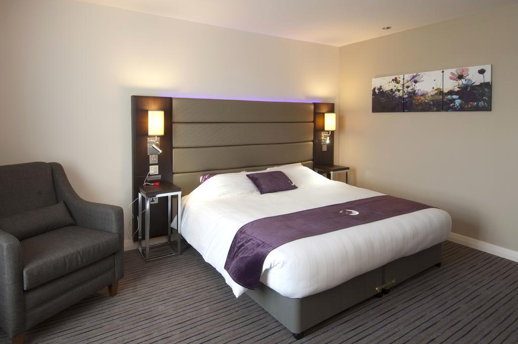 Premier Inn Edinburgh A1 - Newcraighall Bagian luar foto